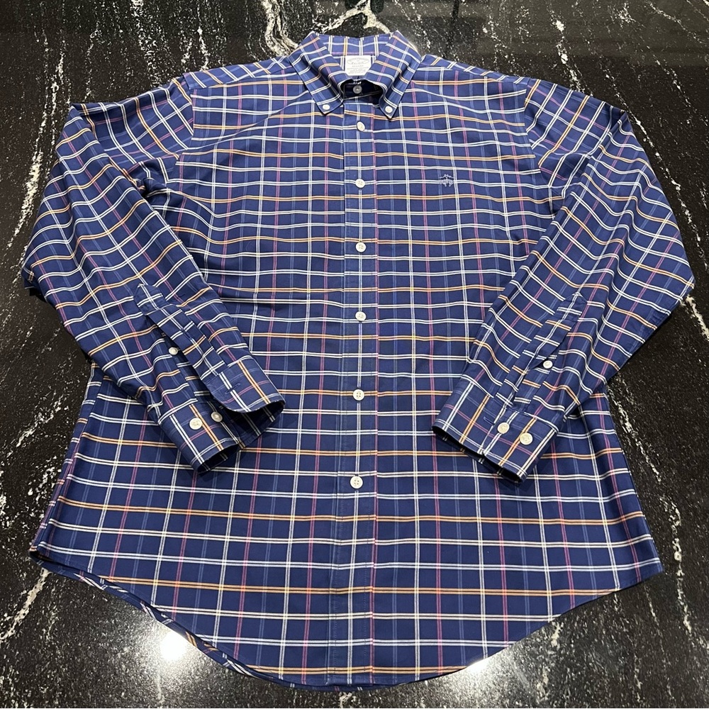 Brooks Brothers Regent Long Sleeve Shirt Men’s M 100% AMERICAN SUPIMA COTTON